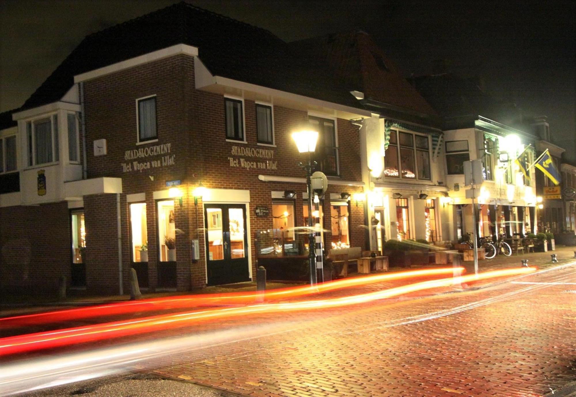 Stadsherberg 'Het Wapen Van Ijlst' Esterno foto
