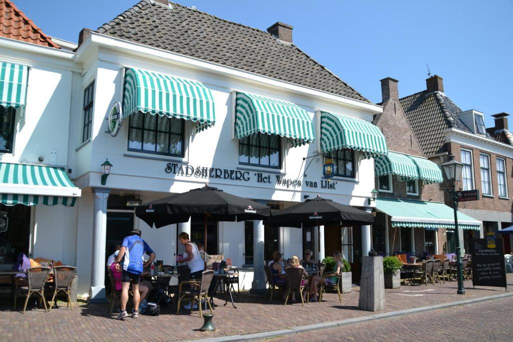 Stadsherberg 'Het Wapen Van Ijlst' Esterno foto